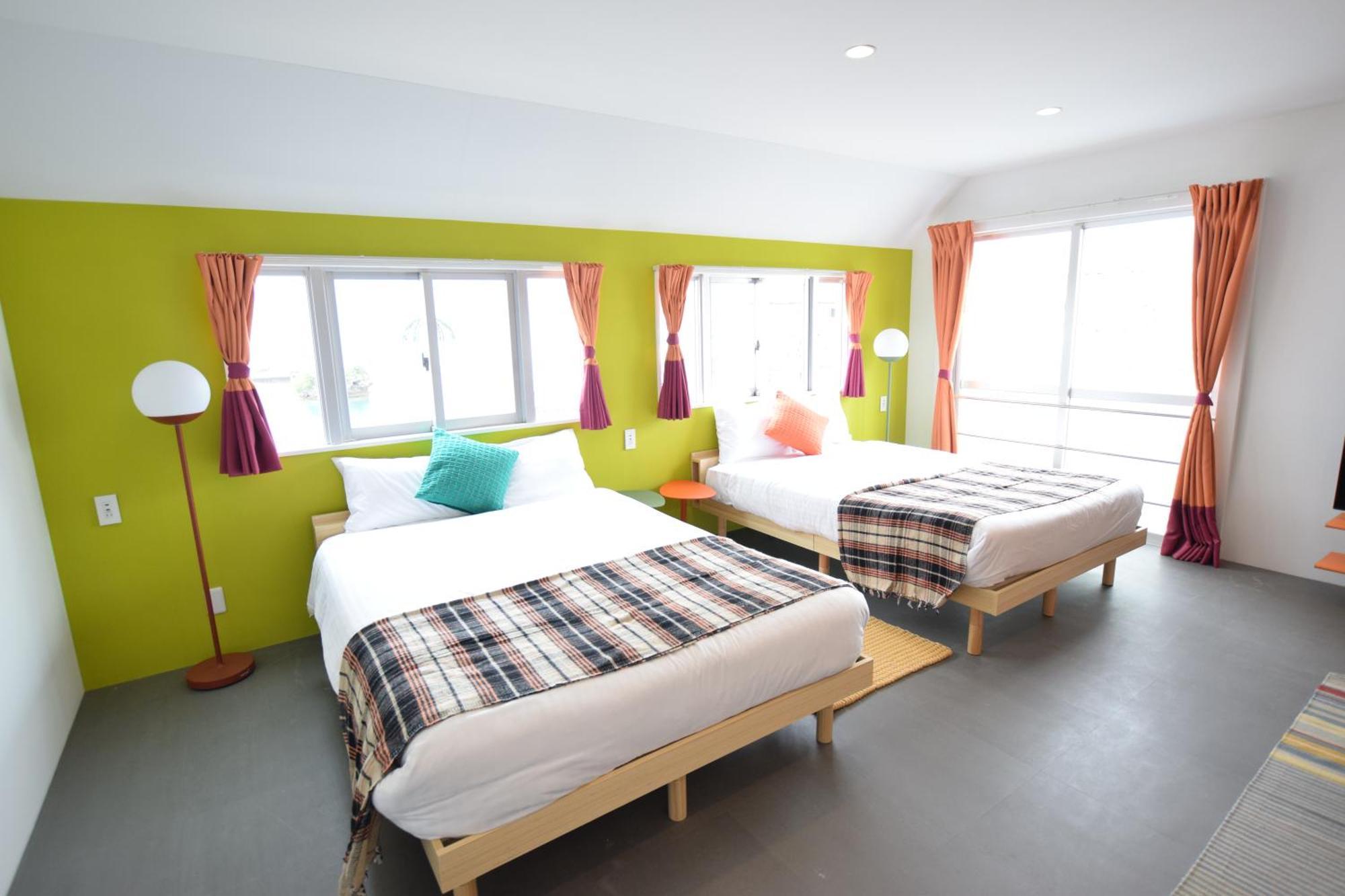 Breaky Hotel Chatan Exterior foto