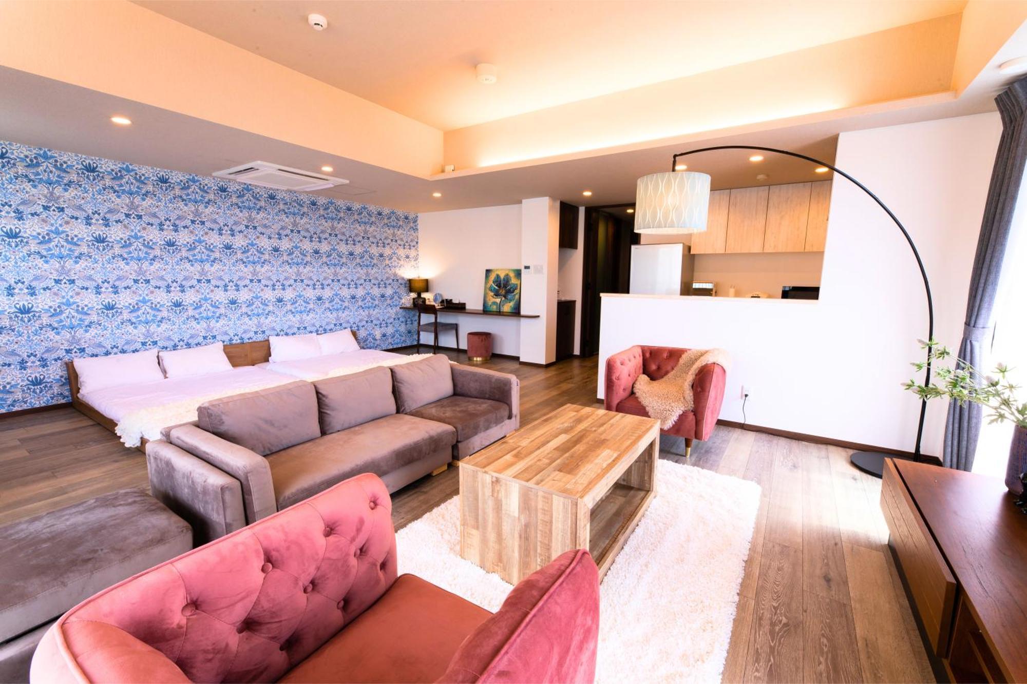 Breaky Hotel Chatan Exterior foto